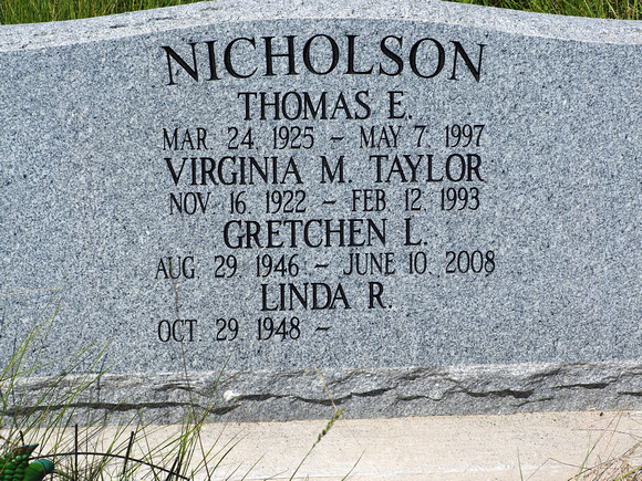 Nicholson, Thomas E. (1), Virginia M. Taylor (2), Gretchen L. (3), Linda R. (4)