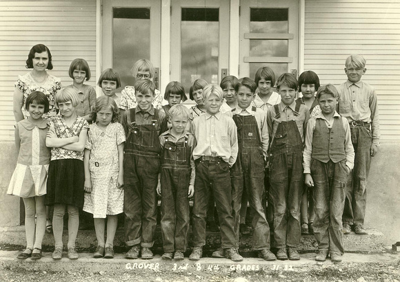 People, Group, School, Grover, 3rd, 4th Grades, 1931-32