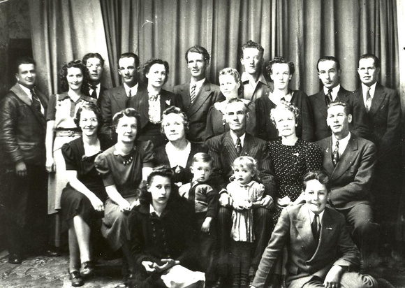 People, Family, Kennington (1)