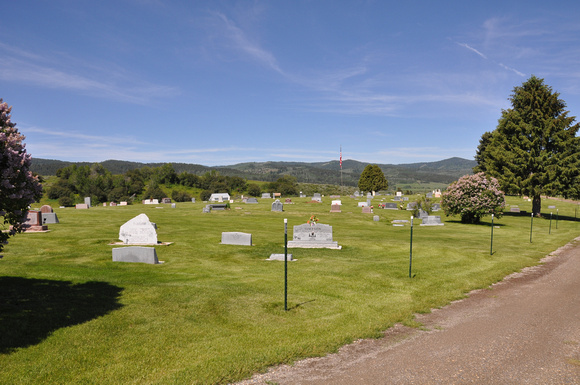 2. Thayne Cemetery