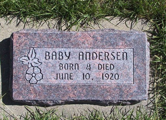 Andersen, Infant